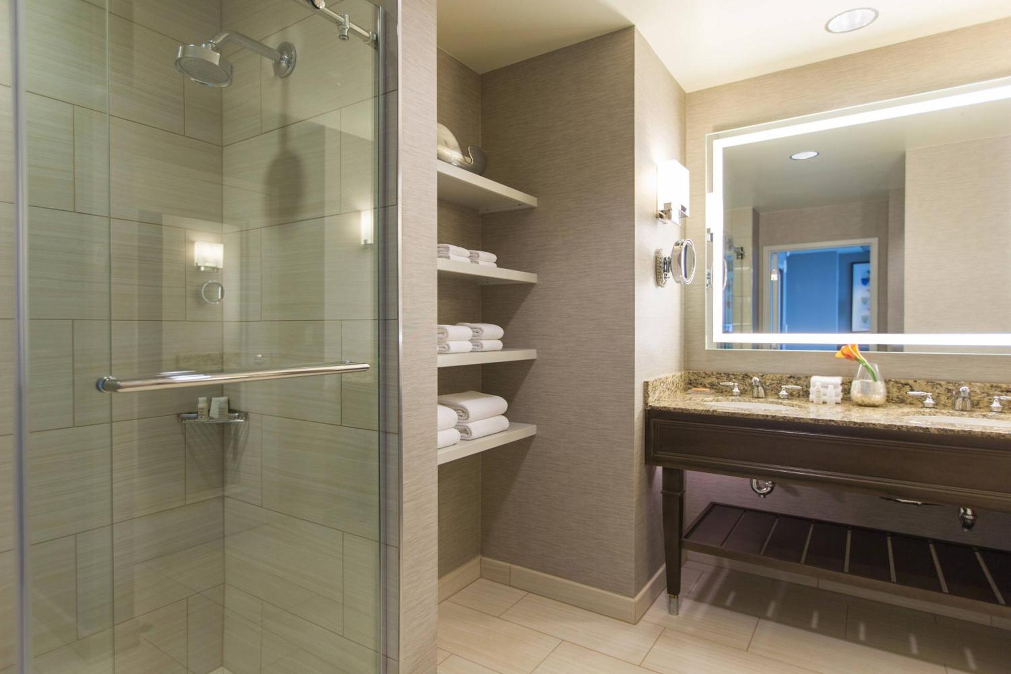 Renaissance Tampa International Plaza Hotel Bagian luar foto