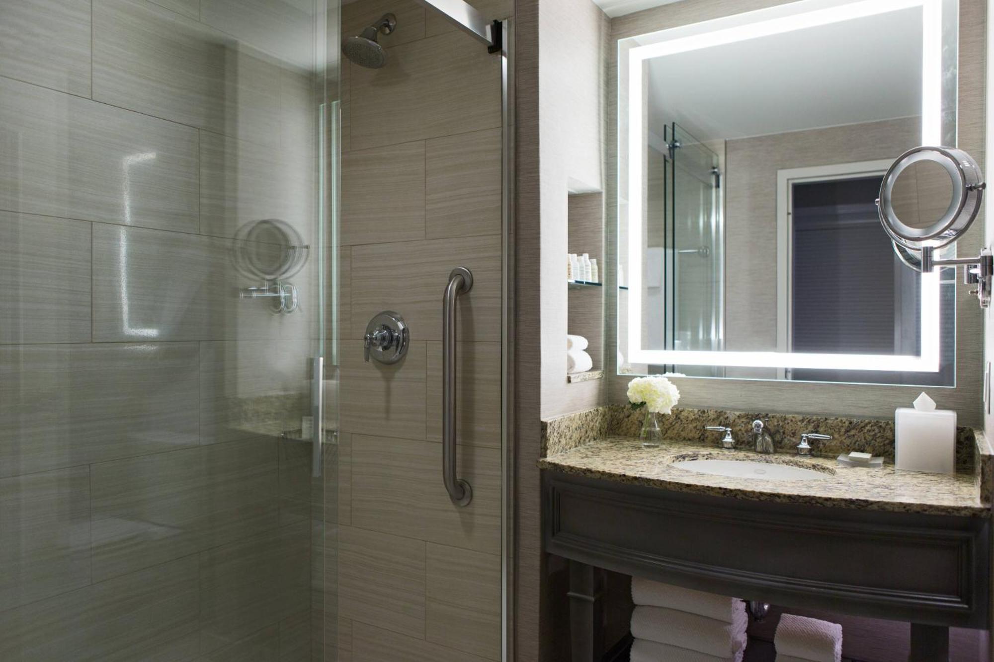 Renaissance Tampa International Plaza Hotel Bagian luar foto