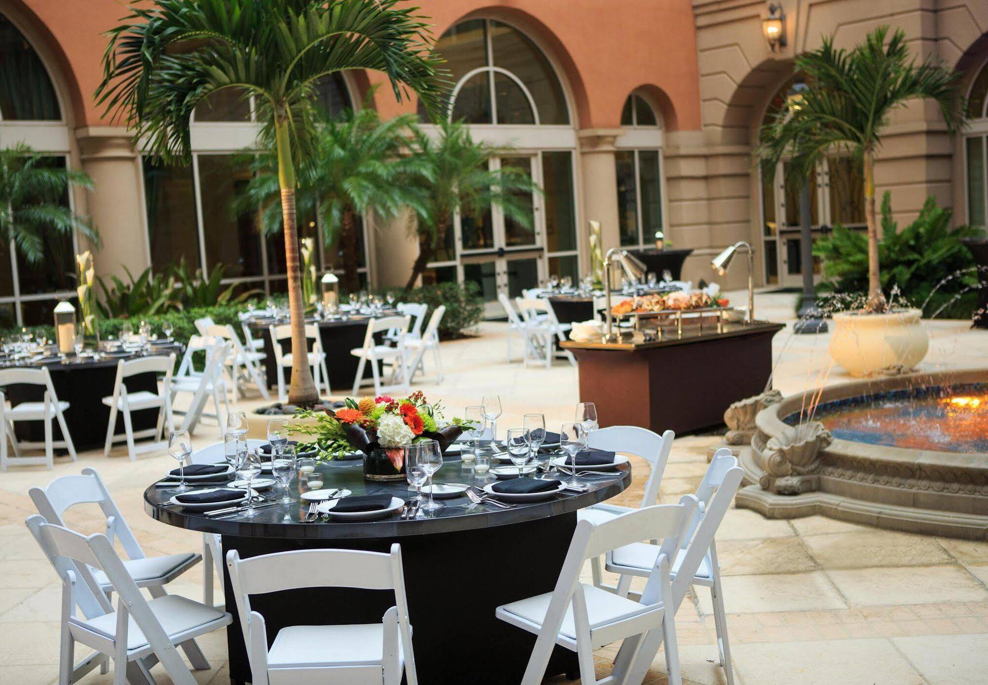Renaissance Tampa International Plaza Hotel Bagian luar foto